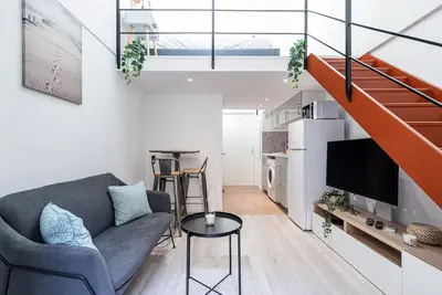 Image de Appartement mezzanine au calme - Centre ville