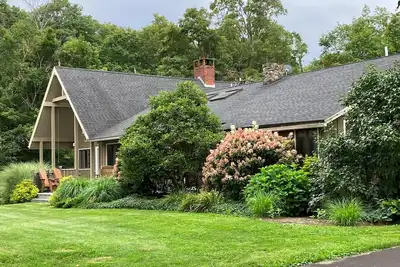 Image de Private Country Home Near Wineries, 6 Bdrm, 4 ba, Hot Tub, Firepit & Billiards
