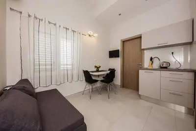 Image de Apartments Savin - one bedroom apartment with a sea view