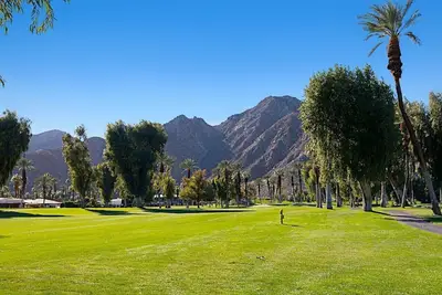 Image de Luxury Retreat in Indian Wells