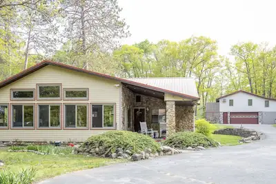 Image de 5 Bdrm lake home & cabin on Camp Lake, great fishing, 4 mi west of Mille Lacs.