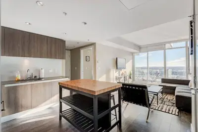 Image de Modern 1Br with Mountain views on the 34th floor