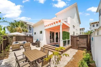 Image de Popsicle Toes in Inlet Beach | Private Pool, Bikes & Beach Chairs