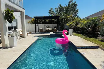 Image de Luxury Home W/ Pool Spa & Pool Heated Near Img & Beach