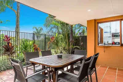 Image de Charming 2-bedroom villa with direct beach access surrounded by nature.