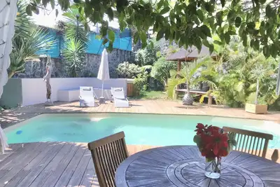 Image de Jolie villa avec piscine à 10 minutes des plages.