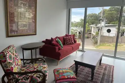 Image de Modern Dog Friendly Townhouse by the beach