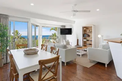 Image de 6 Andari - Sweeping Sunshine Beach Views Close to Everything