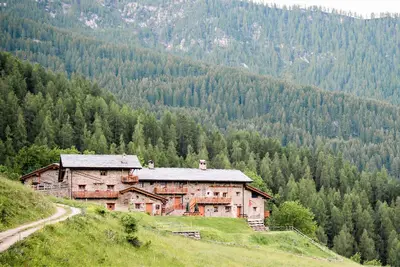 Image de Chalet 'Civico 12' avec vue sur la montagne, jardin partagé et Wi-Fi