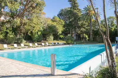 Image de Superbe appartement avec piscine, tennis & parking