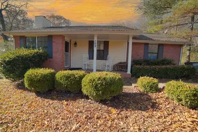 Image de Home surrounded by Nature super Cozy and Convenient to Nashville