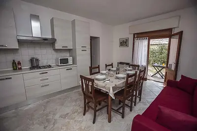 Image de Appartement de vacances près de la mer, avec climatisation