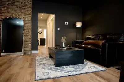 Image de Premium accommodations for up to 4 people in the heart of Downtown Greensburg