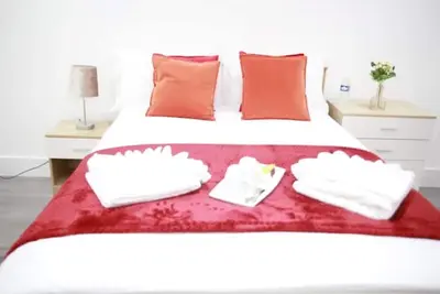 Image de Deluxe 4 bedroom House Close to Wembley stadium