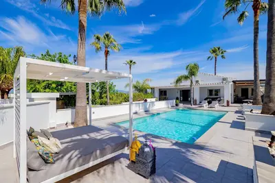 Image de Cubo's Casa Flor High Privacy & Pool / private pool / free wifi