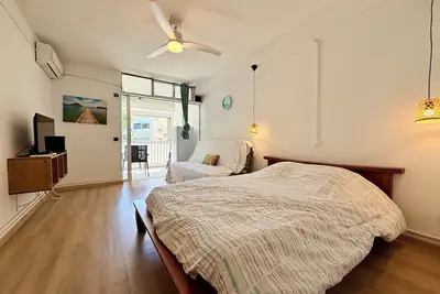 Image de Studio Lagon Bleu avec Piscine et entrée autonome