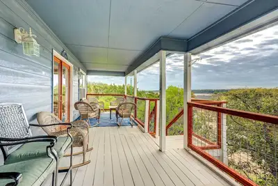 Image de Canyon Lake Getaway w/ Fire Pit, Boat Ramp Nearby!