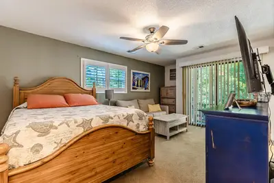 Image de Seascape Studio : Beach Retreat