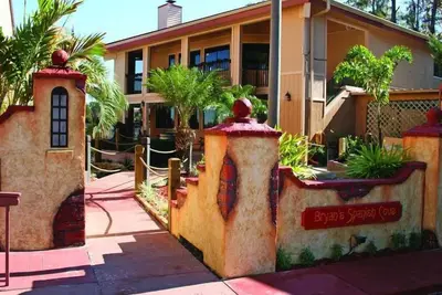 Image de Bryan's Spanish Cove 2br suite, Saturday check-in