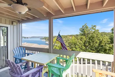 Image de Heated Pool Just Steps Away & Great Patio Views