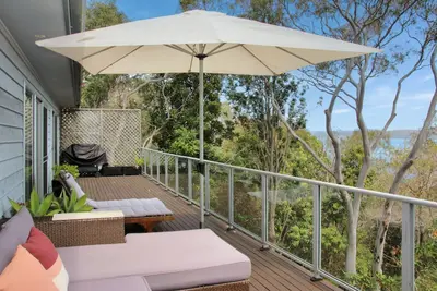 Image de Lakefront Holiday Home