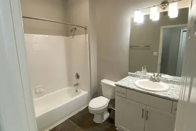 Image de We are located 5 minutes from the bravers stadium, and 15 from downtown Atlanta