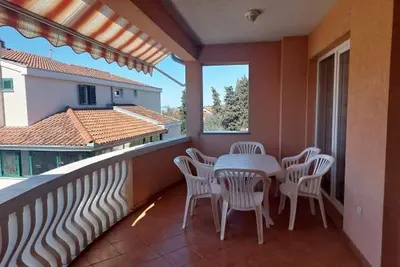 Image de Appartement de deux chambres avec la terrasse Biograd na Moru, Biograd (A-20756-a)
