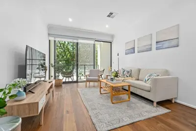 Image de New Luxury Stylish Elegant Townhouse for Families