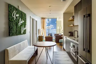 Image de Rodeo 31 by AvantStay | Luxury Condo + Views/Pool