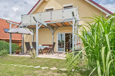 Image de Familienfreundliches Haus in Ruhiger Lage mit Terrasse, 2 Parkplätzen und Wlan