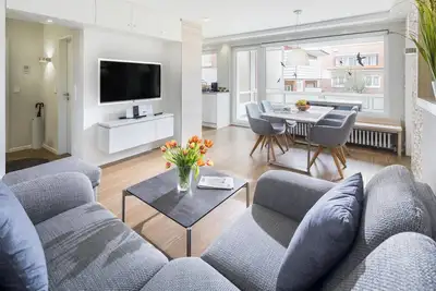 Image de Die top Ausgestattete Ferienwohnung Central Park Liegt in der Marienstraße, Dire