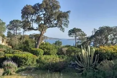 Image de A 500m de la plage! Maison