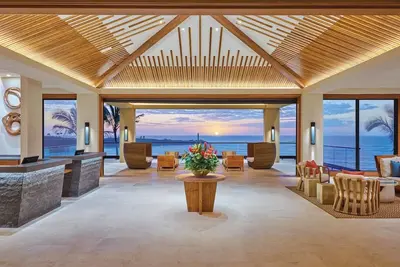 Image de Kaiholo 3-Bdrm Den Oceanfront, Spacious Residence, Stunning Ocean, Mountain Views
