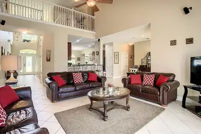 Image de Last Minute Disney! Private Pool, Hot Tub & Themed Bedrooms. Book Now! #64107