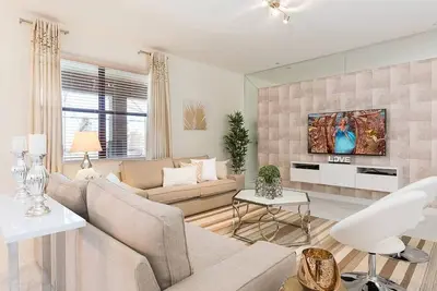 Image de Last Minute Disney! Private Pool, Hot Tub & Themed Bedrooms. Book Now! #60457