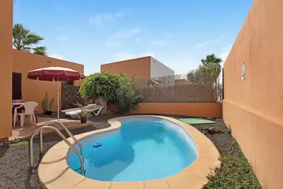 Image de Maison de vacances \"La Palmera de la Oliva\" avec piscine privée et Wi-Fi