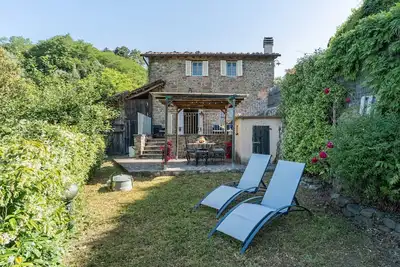 Maison de vacances \"Casa Di Laino\" avec terrasse privée, jardin privé et Wi-Fi