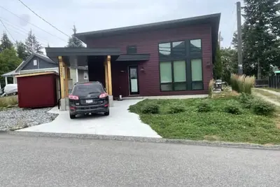 Image de Rossland Mountain View - New 2-bedroom Home