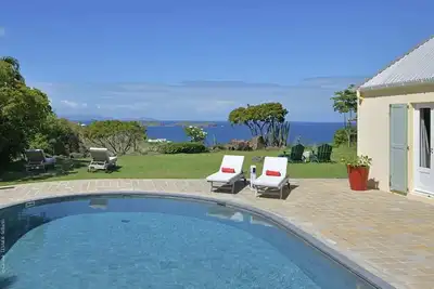 Image de Villa Armor in Montjean by Personal Villas - Heated Swimming Pool, Lush Garden