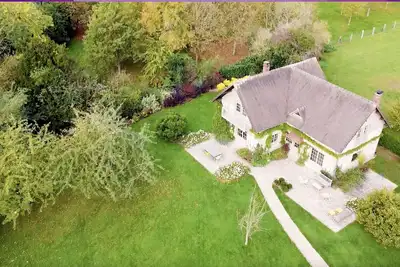 Image de Maison de campagne 6 pièces /piscine chauffée