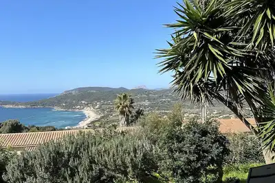 Image de T 2  rez de chaussé de villa avec vue magnifique sur le golfe du Pero