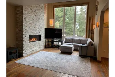Image de Ski in - Ski out - Whitefish Mountain Resort Home