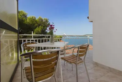 Image de Apartments Pletikosa Gaj - two bedroom apartment with a sea view A4