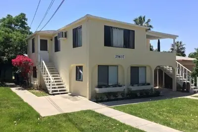 Image de Lane Street · Cute condo w/2 suites near Loma Linda University
