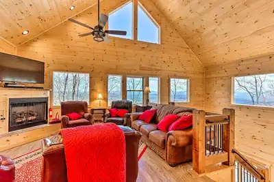 Image de Mineral Bluff Cabin Near Lake Blue Ridge!