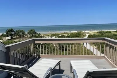 Image de Extremely luxurious beachfront Townhome in Ocean Edge Resort with Ocean Views & Beach access.