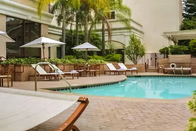 Image de Deluxe 2 Queens at The Grand Hotel, Onsite Pool, Pets Allowed, Free Parking