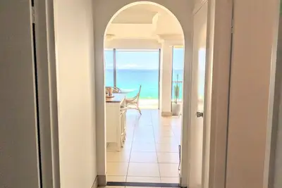 Image de Stunning views in a stylish seaside apartment in Surfers Paradise