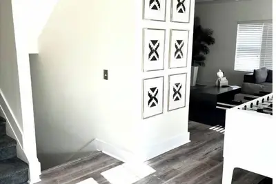 Image de Modern 3 Bedroom Town House In WMidtown Atlanta.