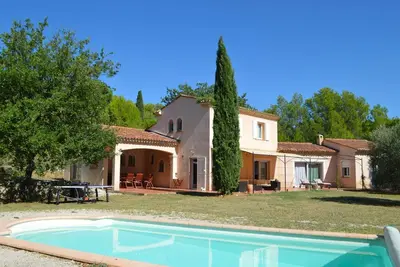 Image de Maison Ă Montfort-sur-Argens avec jardin
